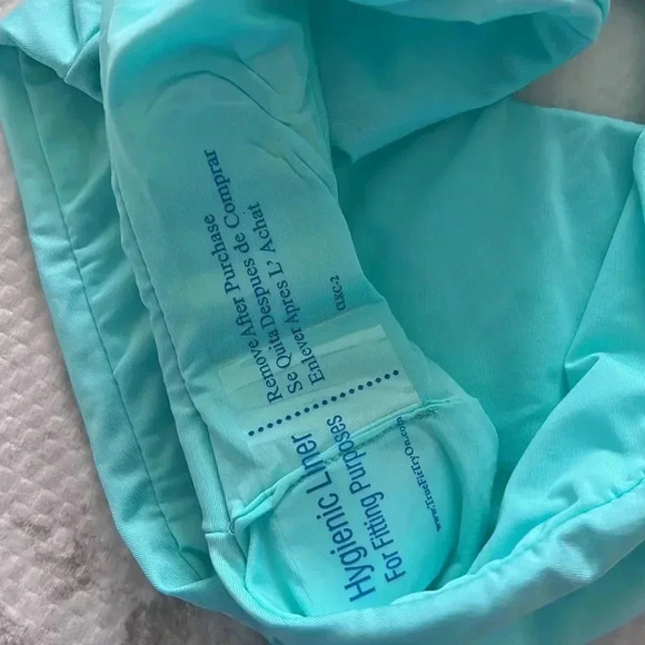 Trina Turk Monaco Flutter One Piece Swimsuit Size 4 - Picture 11 of 11